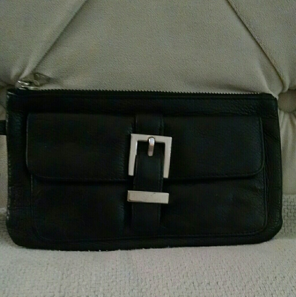 Express Black wristlet